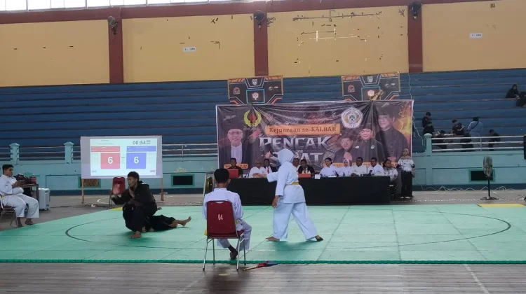 Ratusan Peserta Ikuti Kejuaraan Pencak Silat di Sintang