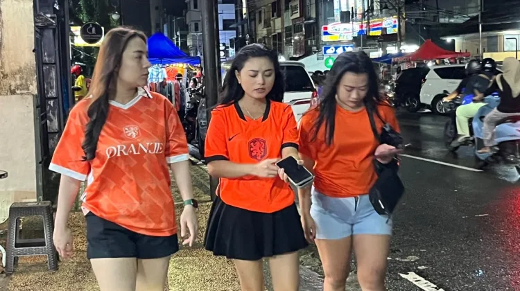Ambon Diselimuti Nuansa Oranje jelang Laga Belanda vs Jepang