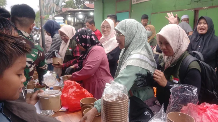 Suasana Buka Puasa Bersama Akbar Jilid 1 di Masjid Hidayatullah Atambua