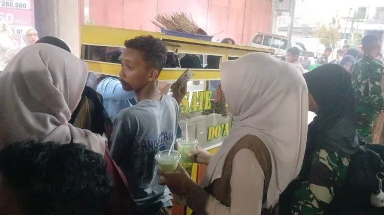 Suasana Buka Puasa Bersama Akbar Jilid 1 di Masjid Hidayatullah Atambua
