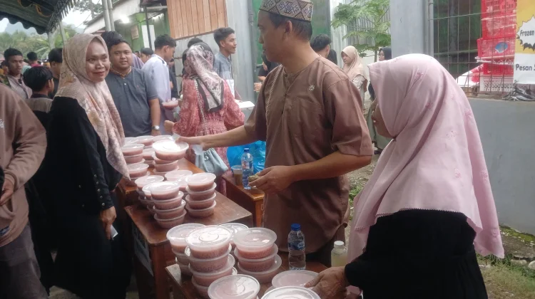 Suasana Buka Puasa Bersama Akbar Jilid 1 di Masjid Hidayatullah Atambua