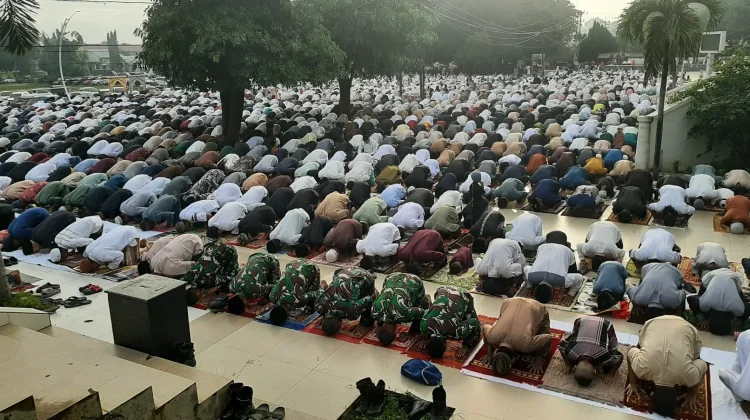 Ribuan Umat Muslim Belu Salat Id