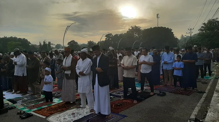 Ribuan Umat Muslim Belu Salat Id
