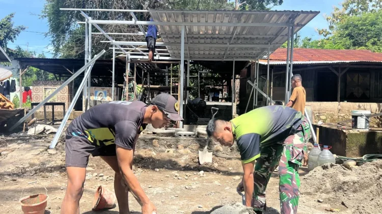 TNI Bangun Rumah Lansia Korban Kebakaran di Atambua