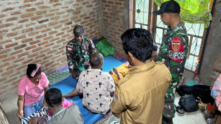 Aksi Cepat Satgas Yanarmed 12 Kostrad Bantu Lansia