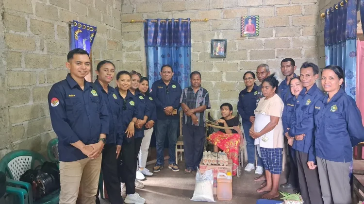 Kemenag TTU Salurkan Bantuan bagi Warga Disabilitas