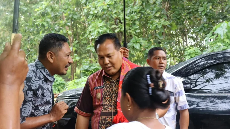Satgas Yonarmed 12 Kostrad Bedah Rumah Warga di Malaka