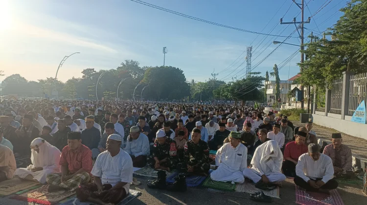 Ribuan Umat Muslim di Atambua Melaksanakan Salat Idhul Adha