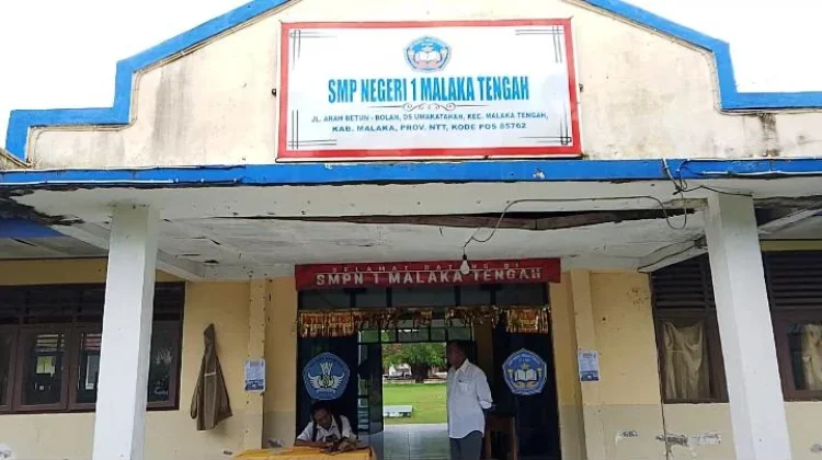 SMP Negeri 1 Malaka Tengah Umumkan Kelulusan Seratus Persen