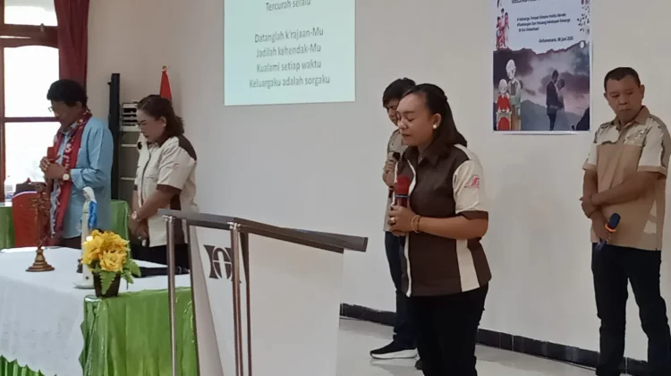 Pastor Fridz Meko Bekali Keluarga Hadapi Tantangan Globalisasi