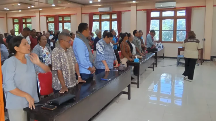 Pastor Fridz Meko Bekali Keluarga Hadapi Tantangan Globalisasi
