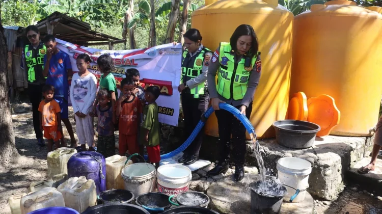 Sambut Bhayangkara Ke-80 Polres Belu Gelar Bakti Sosial