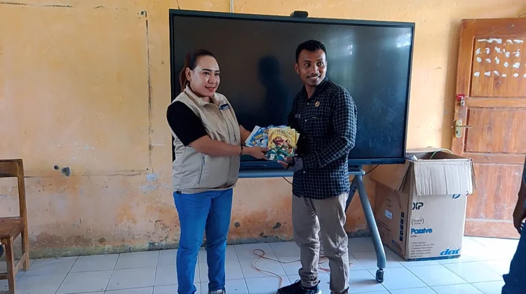 SMP Forekmodok dan TBM Malaka Bangun Pondok Baca