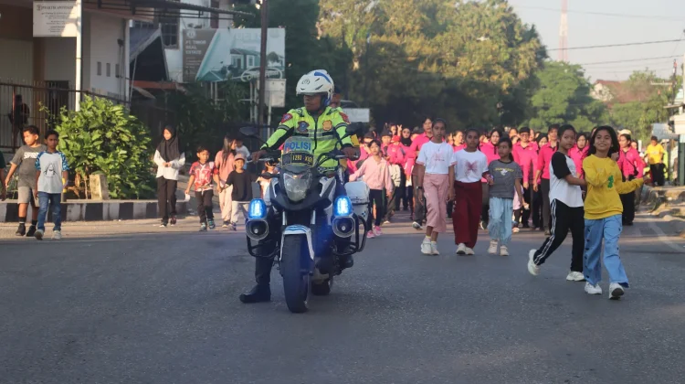 Olahraga Bersama Perkuat Kekompakan Polres Belu dan Brimob