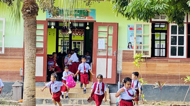 Kegiatan Belajar Mengajar SDK Kuntum Bahagia Atambua Kembali Normal Pasca-MPLS