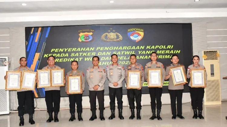 Kapolri Anugrahkan Penghargaan Pelayanan Prima Kepada Polres Belu