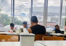 Kafe di Atambua Kini Jadi Pilihan Bersantai Keluarga hingga Profesional