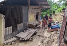 Longsor Rusak Belasan Rumah di Malaka