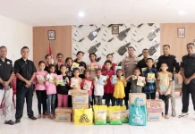 Polres Belu Berbagi Kasih dengan Anak Panti Mercy