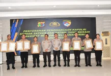 Kapolri Anugrahkan Penghargaan Pelayanan Prima Kepada Polres Belu