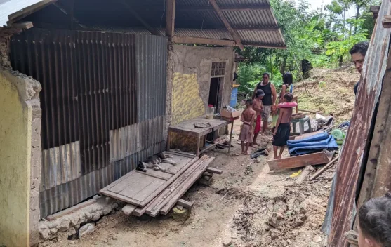 Longsor di Malaka Rusak Belasan Rumah, Warga Terancam Kehilangan Tempat Tinggal