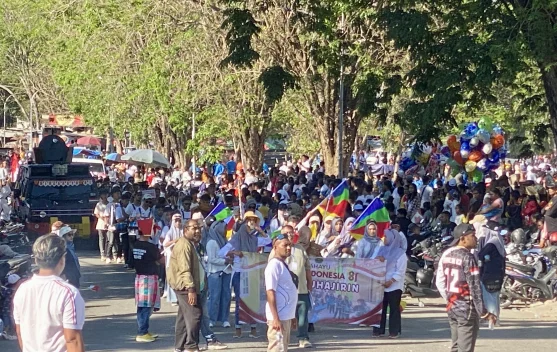 Ratusan Tim Unjuk Kreativitas pada Karnaval Kebangsaan di Atambua