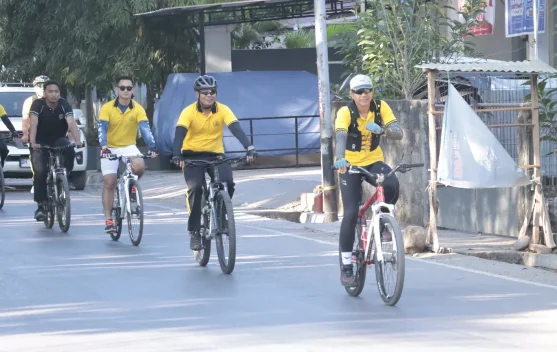 Jumat Bersepeda, Kapolres Belu Tingkatkan Kebugaran Sekaligus Pantau Kamtibmas