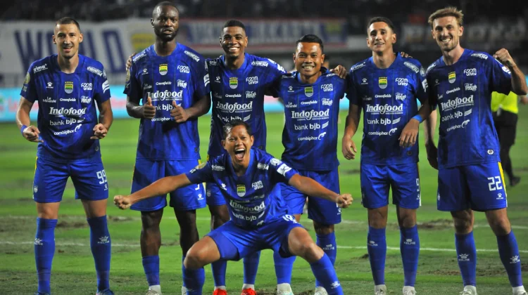 Tiga Jenis Patch di Super League, Persib Kenakan Patch Emas Lambang Juara Bertahan