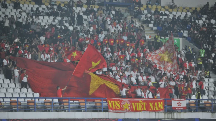 FIFA ASEAN Cup 2026, Ratusan Suporter Vietnam Hadir Langsung di SJH