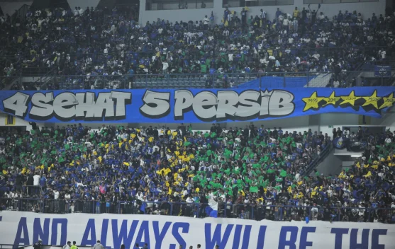 Antusiasme Tinggi! 24.923 Bobotoh Suntik Semangat Persib saat Taklukan PSM