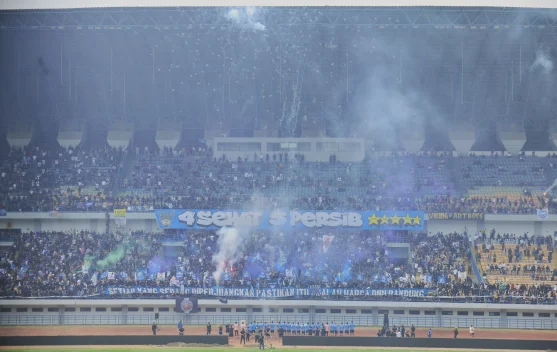 Ribuan Bobotoh ke GBLA, Dobrak Semangat Persib jelang Bertandang Hadapi Persija