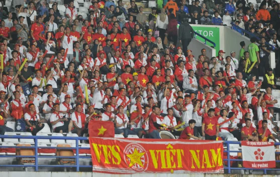 FIFA ASEAN Cup 2026, Ratusan Suporter Vietnam Hadir Langsung di SJH