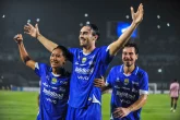 Persib Pesta Gol, Gilas Persik Kediri 3-0