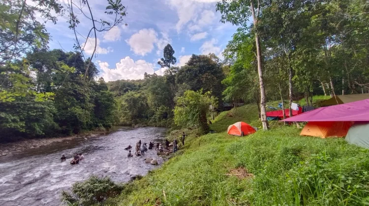 Air Terjun Mandin Panyuluhan, Permata di Lereng Gunung Haur Bunak