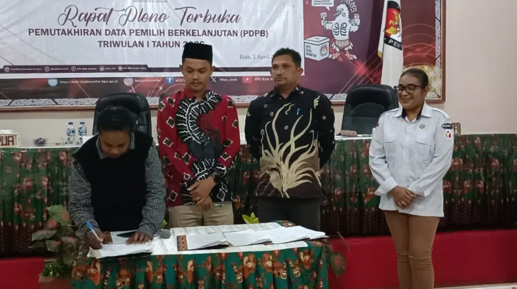 KPU Biak Gelar Rapat Pemutakhiran Data Pemilih Berkelanjutan Triwulan 1 2026