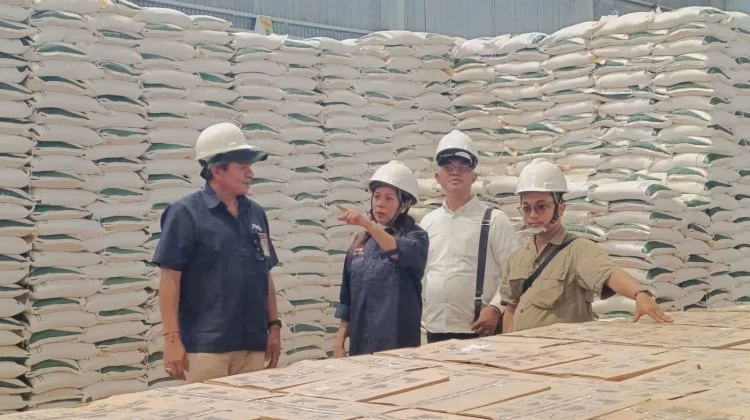 Anggota MPR/DPD RI, Lalita, Tinjau Pangan, Pastikan Stok Aman dan Stabil di Biak