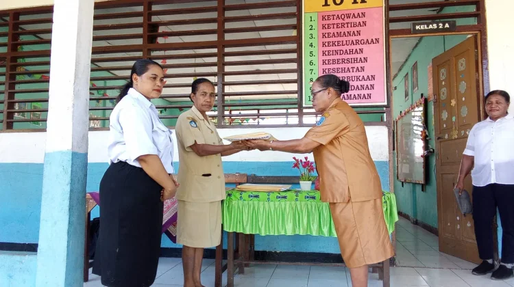 Sebanyak 63 Siswa Kelas VI SD YPK Sorido Biak Ikuti  Ujian Akhir Sekolah