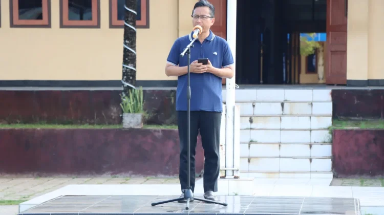 Regional BRI Peduli Serahkan 1 Unit Ambulans ke Polres Biak Numfor