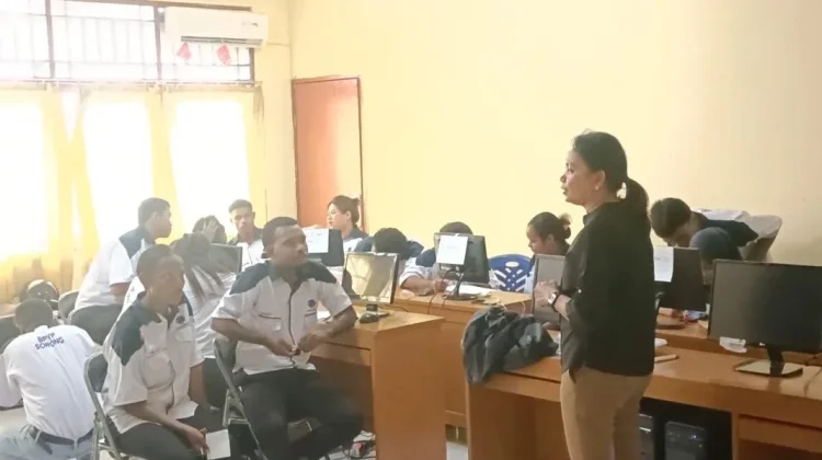 Peserta Pelatihan Kejuruan IT LLK Biak, Ikuti Sosialisasi Akun SiapKerja