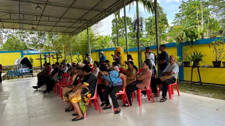 Uskup Timika Mgr. Bernadus Bofitwos Baru OSA, Kunjungan Pastoral Perdana ke Biak