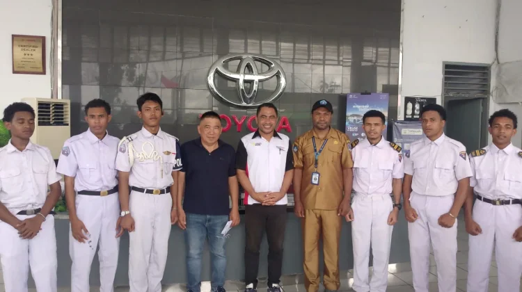 Magang Kerja Berakhir,Siswa SMKN 3 Kemaritiman Biak Numfor dikembalikan ke Sekola