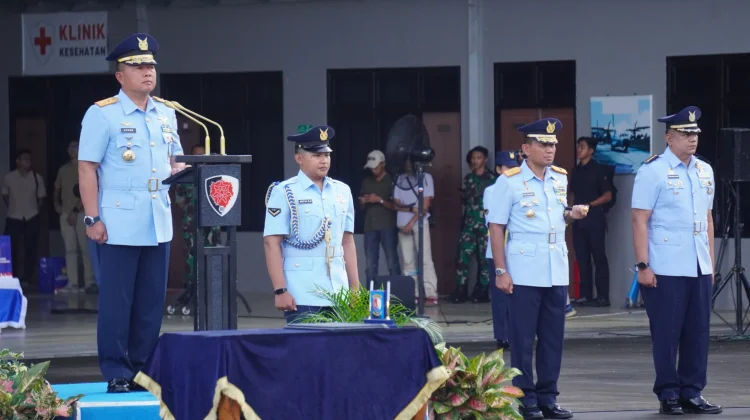 Serahterima Danlanud Manuhua, Pangkodau III Tekankan Peran Lanud Bagi Masyarakat