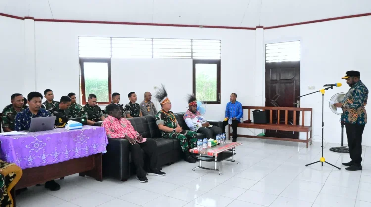 Pangkodau III Tinjau Pembangunan Pangkalan Udara Militer di Manokwari Selatan