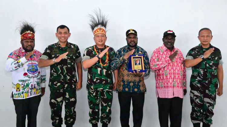Pangkodau III Tinjau Pembangunan Pangkalan Udara Militer di Manokwari Selatan
