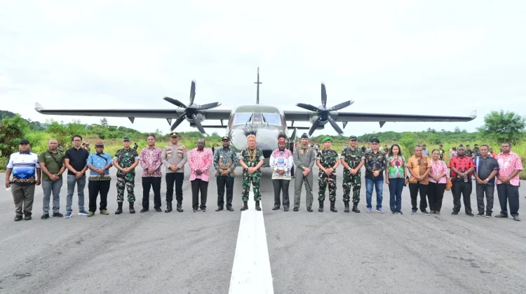 Pangkodau III Tinjau Pembangunan Pangkalan Udara Militer di Manokwari Selatan