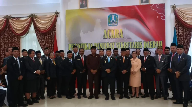Bupati Biak Numfor Lantik Zakharias Mailoa Sebagai Penjabat Sekretaris Daerah