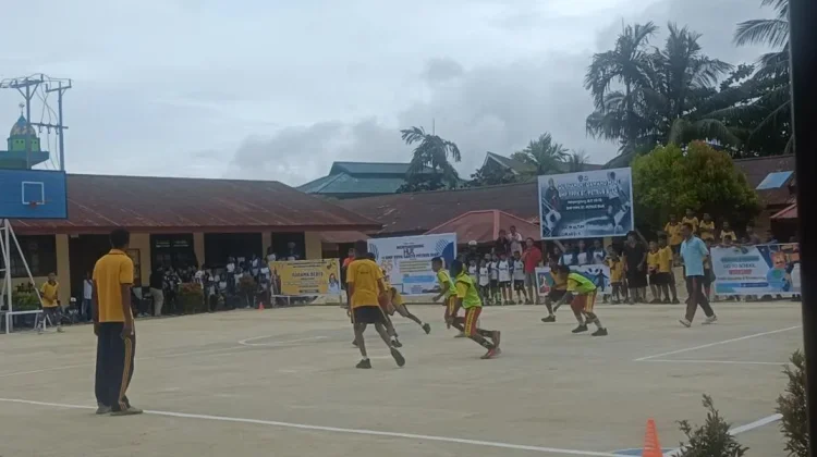 Meriahkan HUT ke-55, SMP YPPK St.Petrus Biak Gelar Turnamen Gawang Mini Tingkat SD