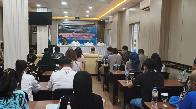 Disnakerkop UKM Papua Gelar Sosialisasi K3 di Biak