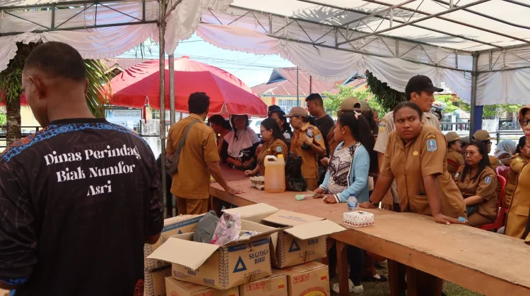 Disperindag Biak Numfor Gelar Pasar Murah, Subsidi Cabai guna Tekan Inflasi
