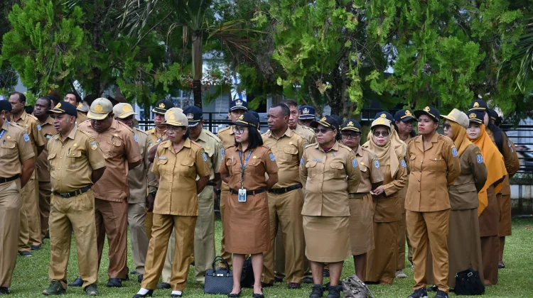 Bupati Biak Pastikan Gaji Ke-13 Cair 22 Juni